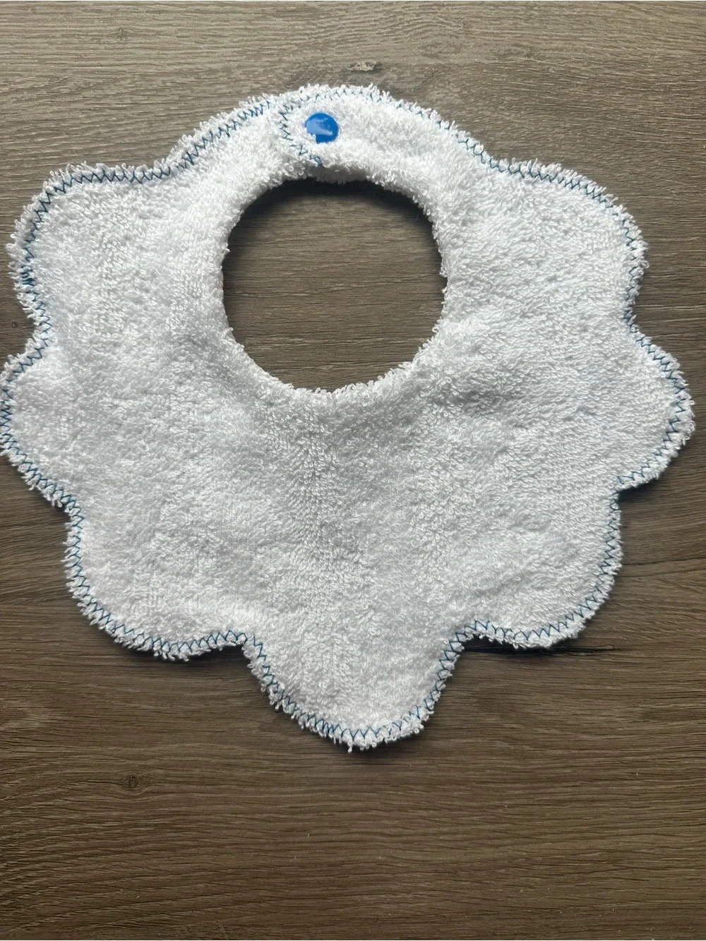 Snoopy USA Floral Baby Bib - Red, White & Blue